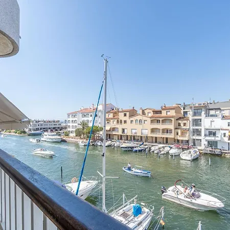 Ref 403 Apartamento *