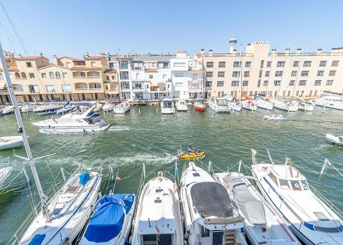 Ref 403 Апартаменты