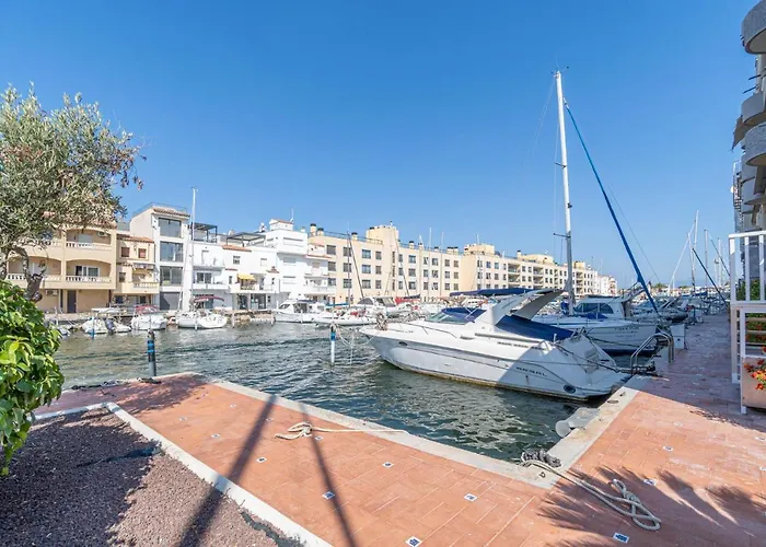 Ref 403 * Empuriabrava